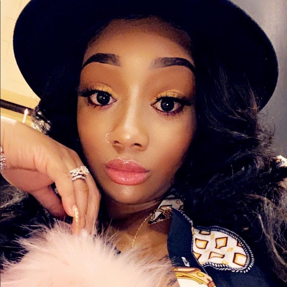 Meet your Posher, Crystal - Picture 9 of 10